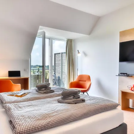 Silbermoewe 10 Im Wreecher Idyll Ruegen By Ruyastay דירה פוטבוס